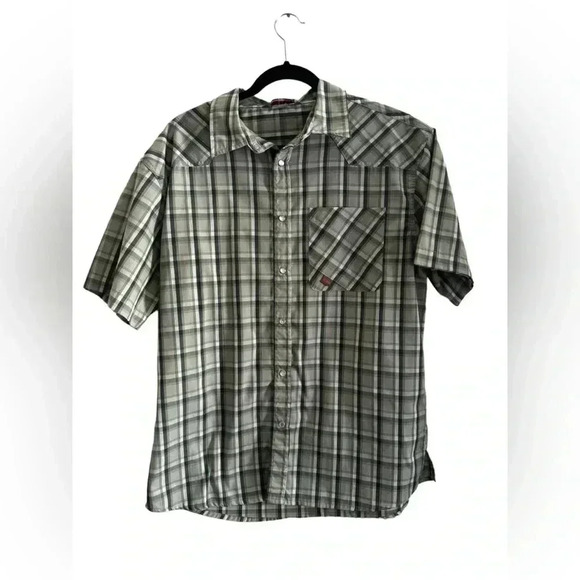 OUTDOOR RESEARCH Plaid ShortsSleeve Pearl Button Front Shirt Men's Set of 2 - Picture 2 of 14